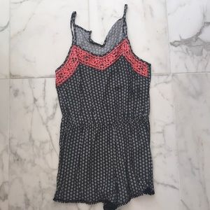 Brand: sweet wanderer romper